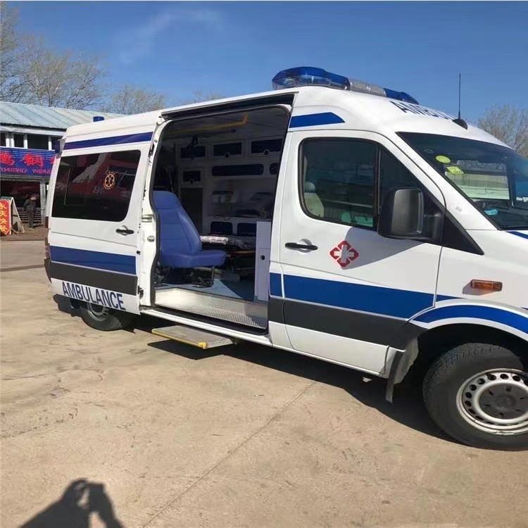鹿城私人长途救护车出租转院回家
